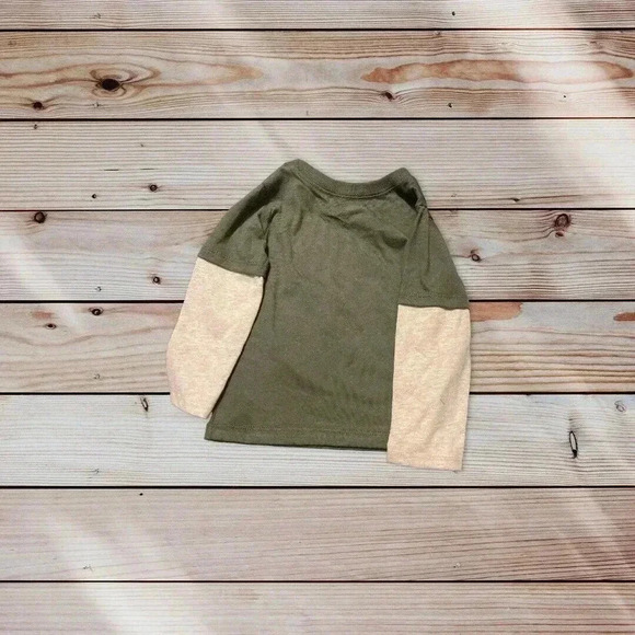 GARANIMALS SIZE 18 MONTHS GREEN AND TAN SHIRT - Picture 2 of 2